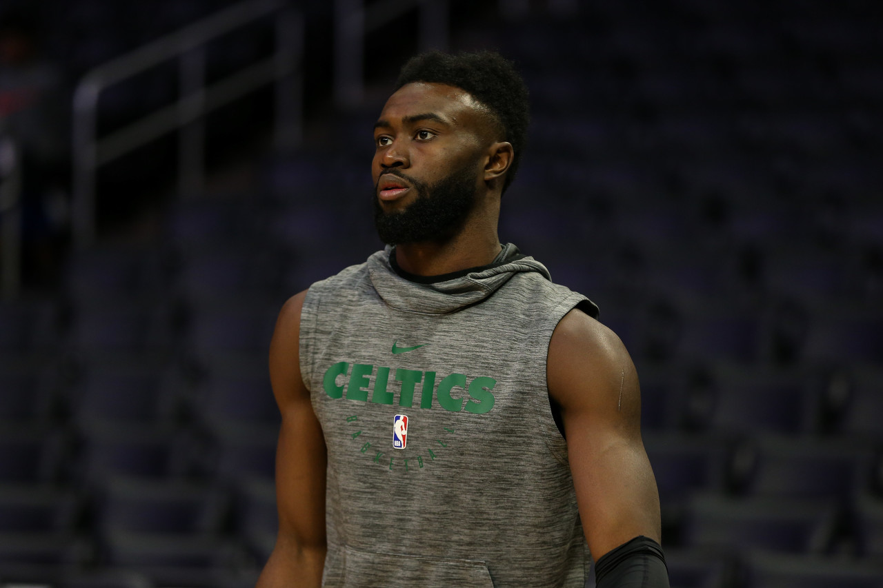 许尔勒：踢球的各种要求让我觉得不是我的生活，所以选择退役