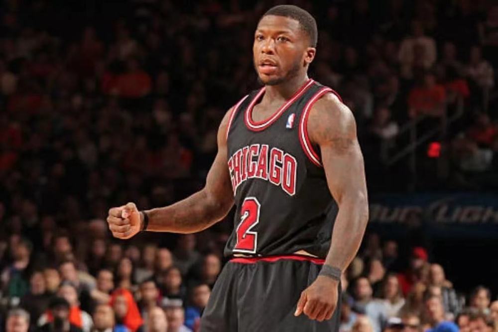 NBA ｜ 库里12粒三分狂轰56 勇士逆转魔术夺5连胜