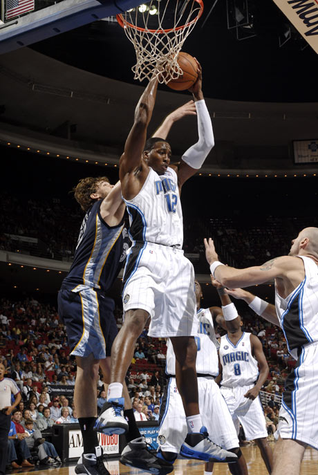 布莱斯·哈珀防守端角色变化