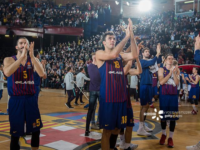 真人影游《荒岛求生：逃出美女岛》发售 好评如潮