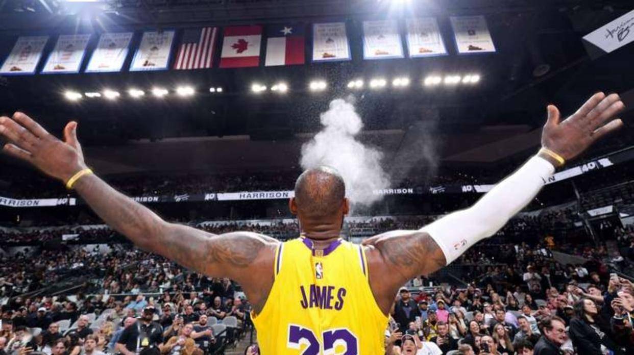 NBA战报：布伦森35分，尼克斯117-101轻取猛龙