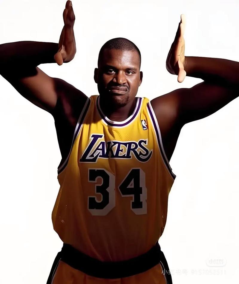 2015年5月：国民队谢泽尔对阵海盗队投出准完美比赛（最后一人触身球）。