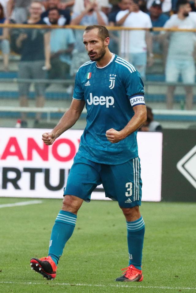 三分36中8！湖人惨败国王，东契奇空砍42分，揭露6大事实