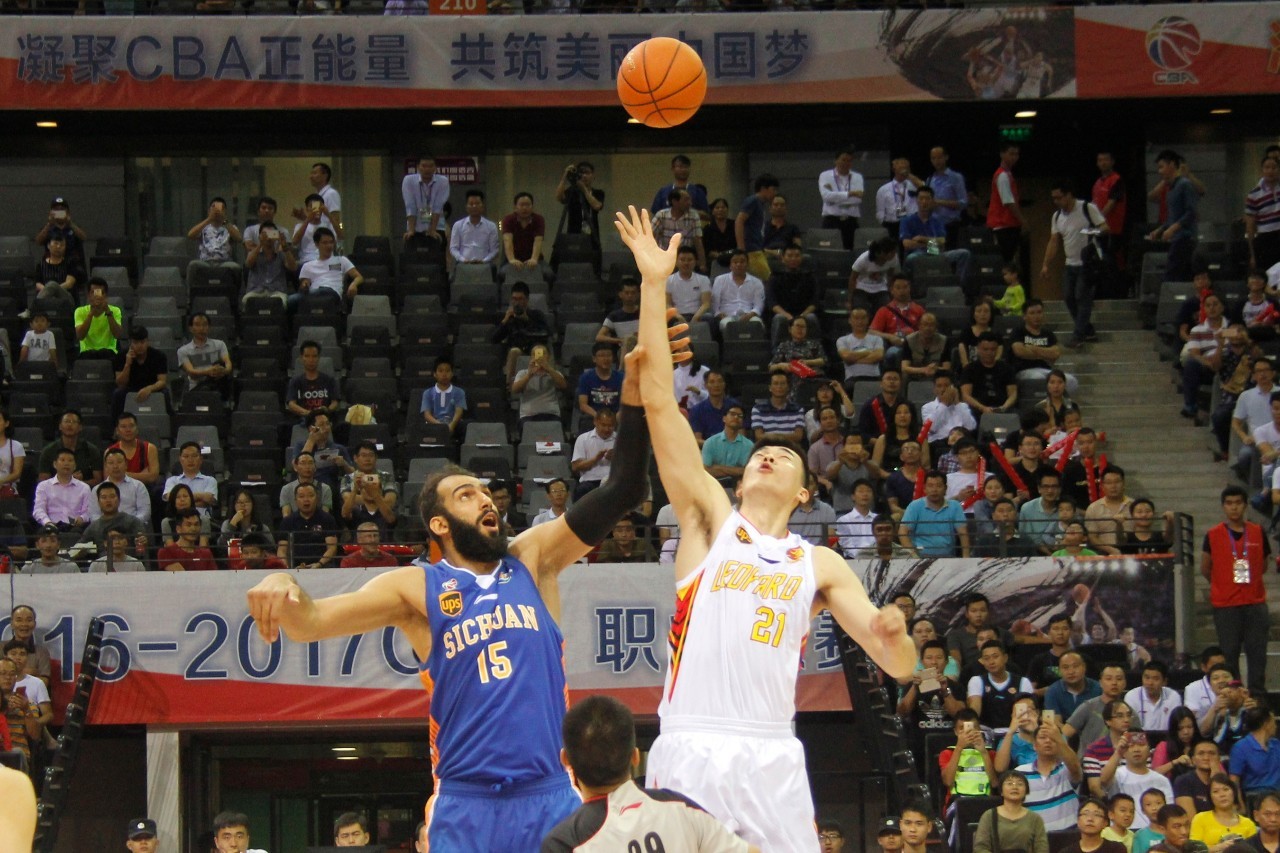 英超争四大战愈演愈烈