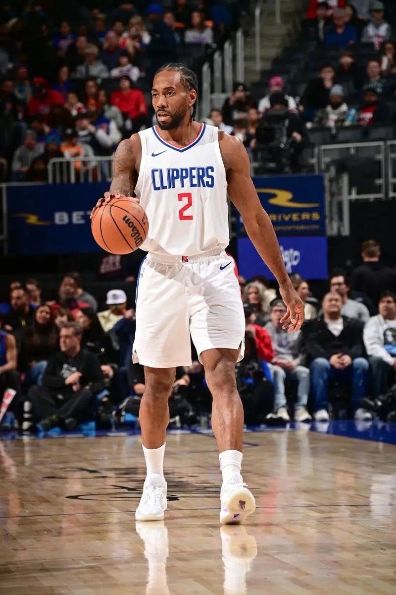 匹兹堡海盗新星保罗·斯肯斯（Paul Skenes）在 2024 年首秀狂飙 100 迈，预定未来赛扬奖